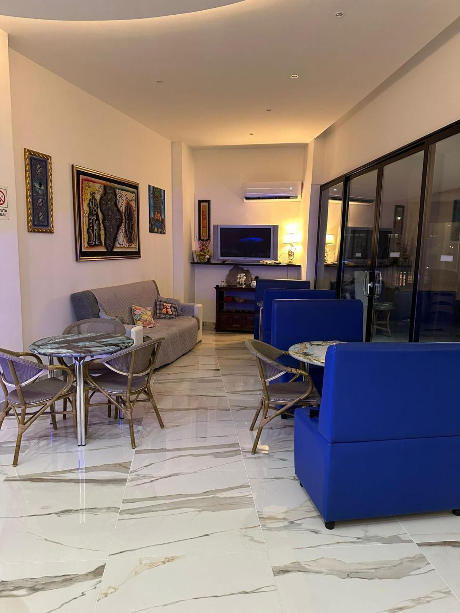 Hotel Caribe Casalnuovo Di Napoli Exteriör bild