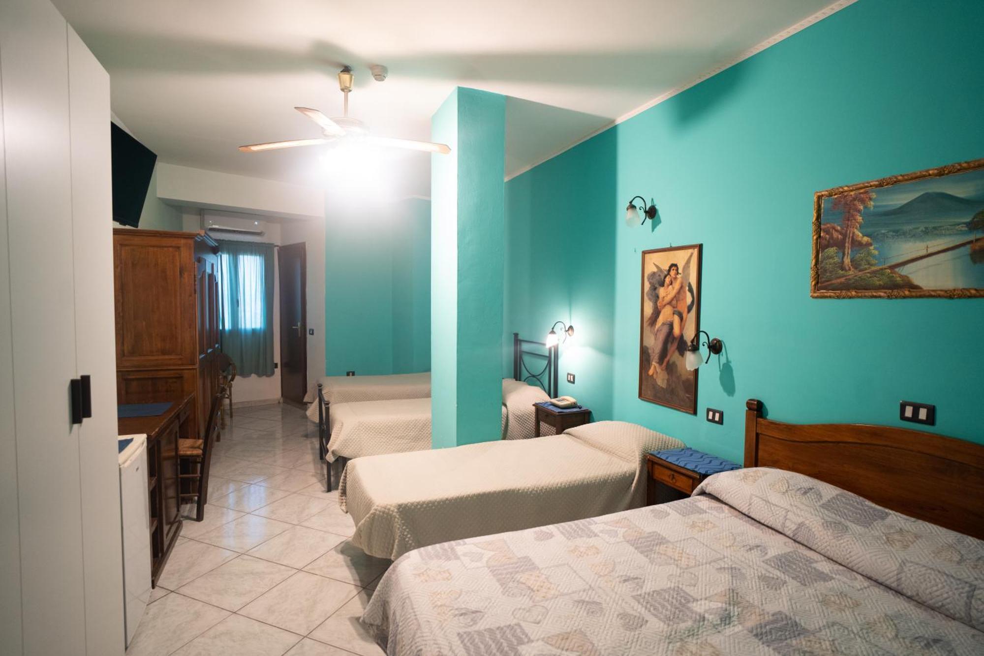 Hotel Caribe Casalnuovo Di Napoli Exteriör bild